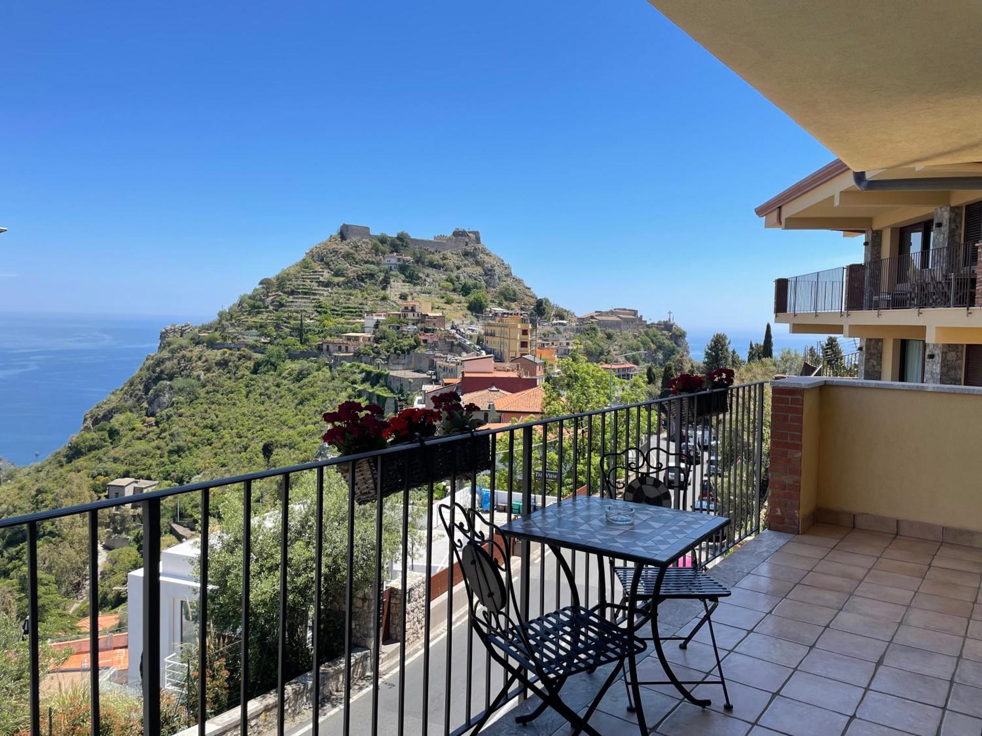 Taormina Rooms Panoramic Apartments Exterior foto